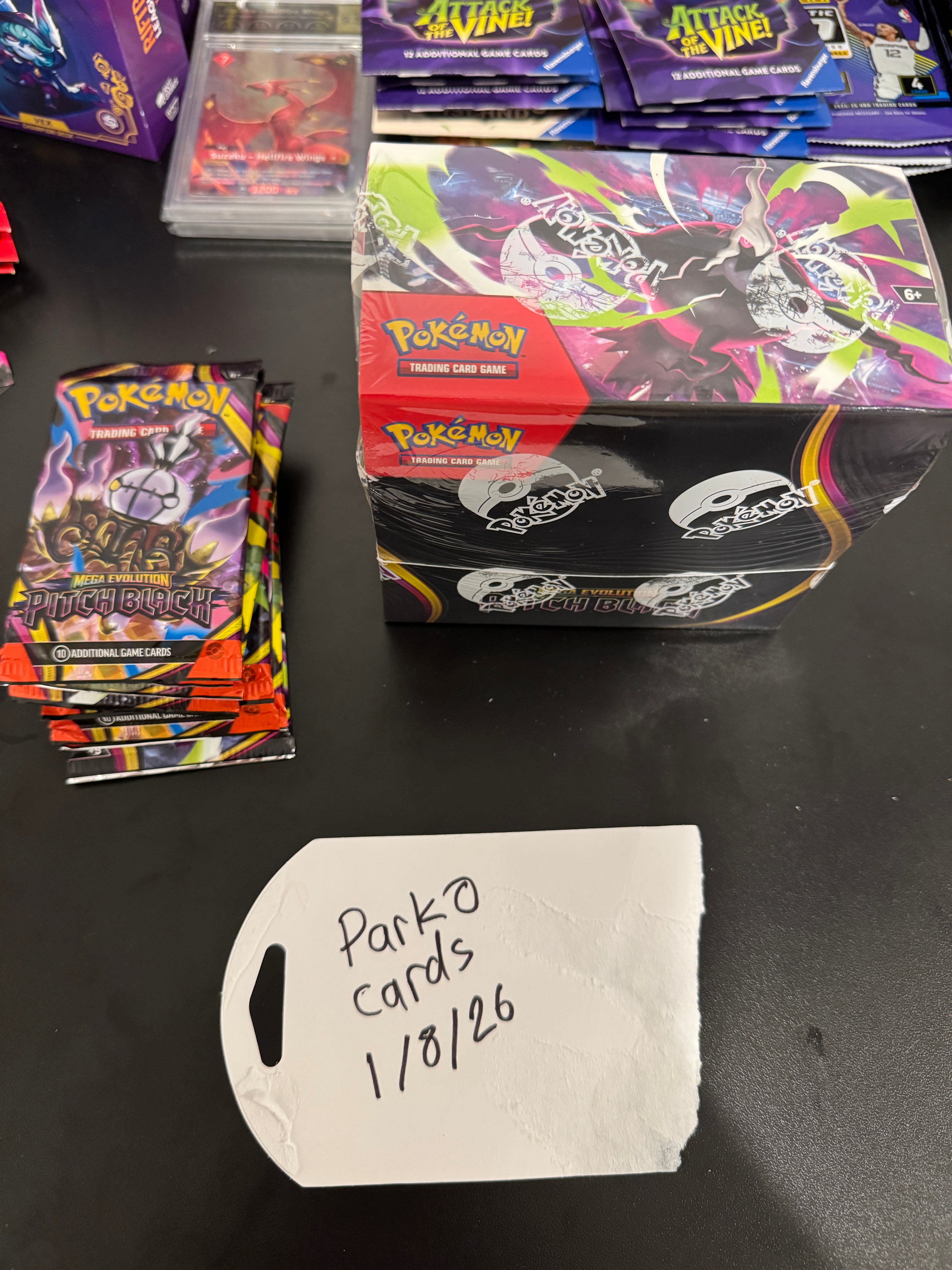 Pokémon TCG: Mega Evolution Pitch Black Booster Pack